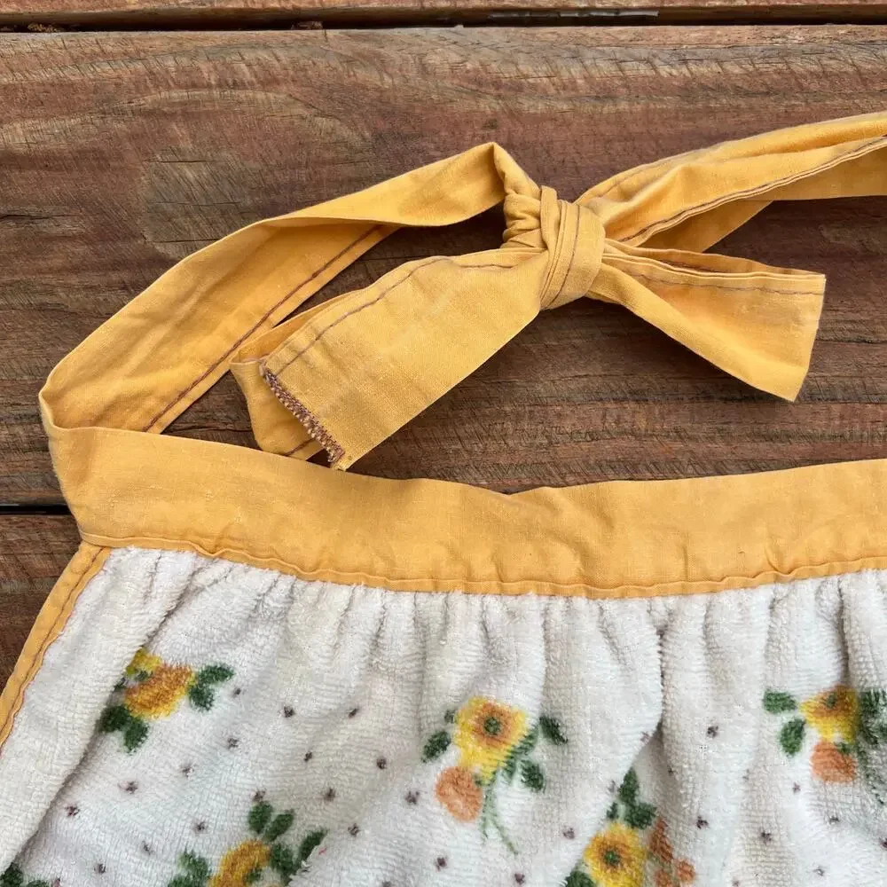 Vintage 70s Terrycloth Apron Fruit Floral Yellow Tie Back Retro Kitchen Hostess